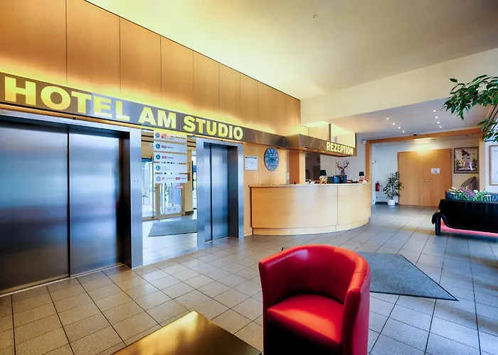 Enjoy Hotel Am Studio Berlino